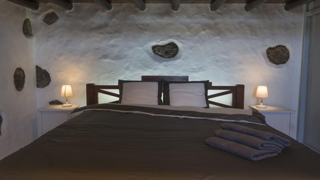 With Amazing Views, Jacuzzi And Private Pool Dom wakacyjny