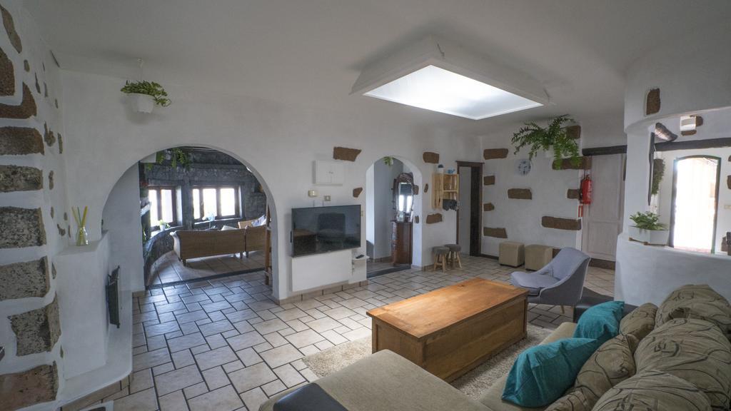 Dom wakacyjny With Amazing Views, Jacuzzi And Private Pool